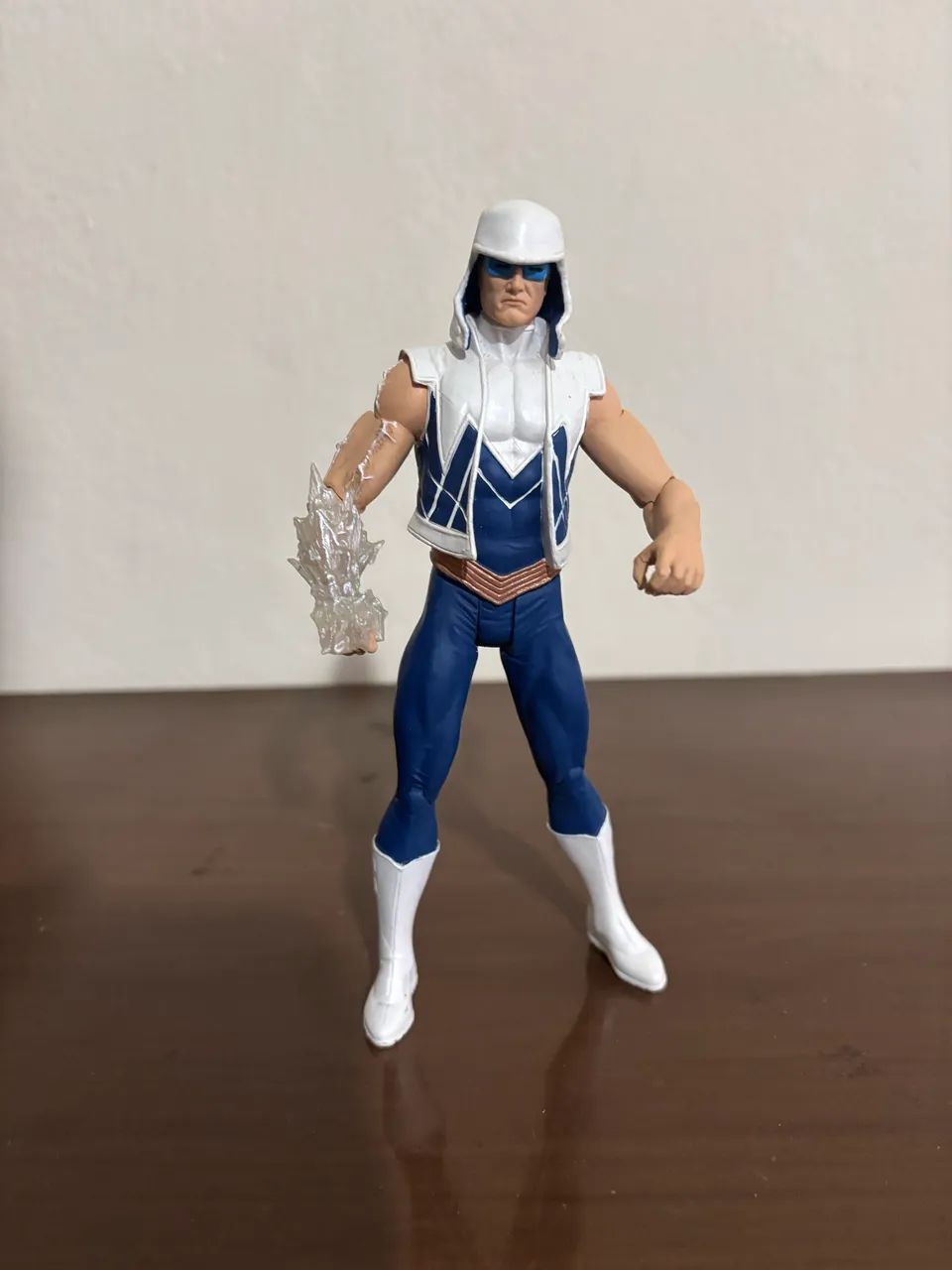 Action Figure Capitão Frio DC Multiverse - 