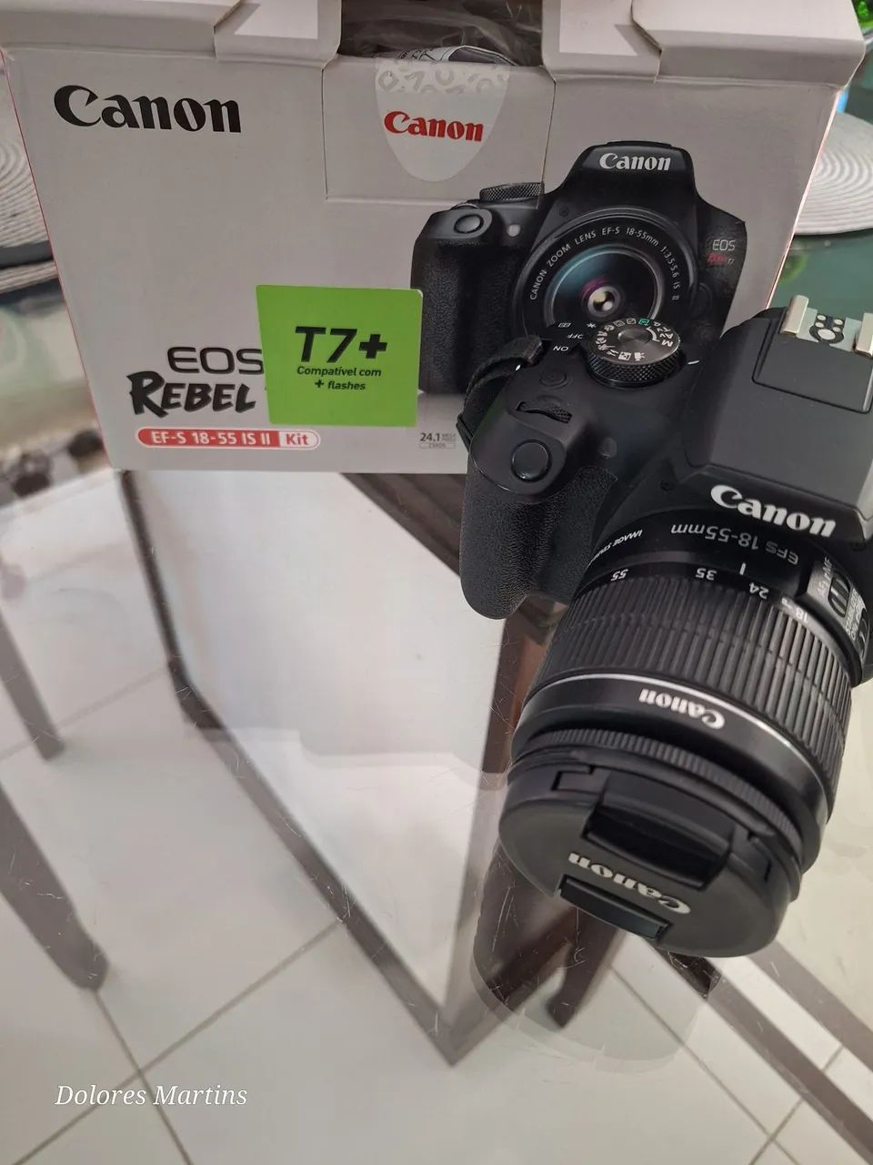 Canon EOS Rebel T7+ Kit com Lente EF-S 18-55mm