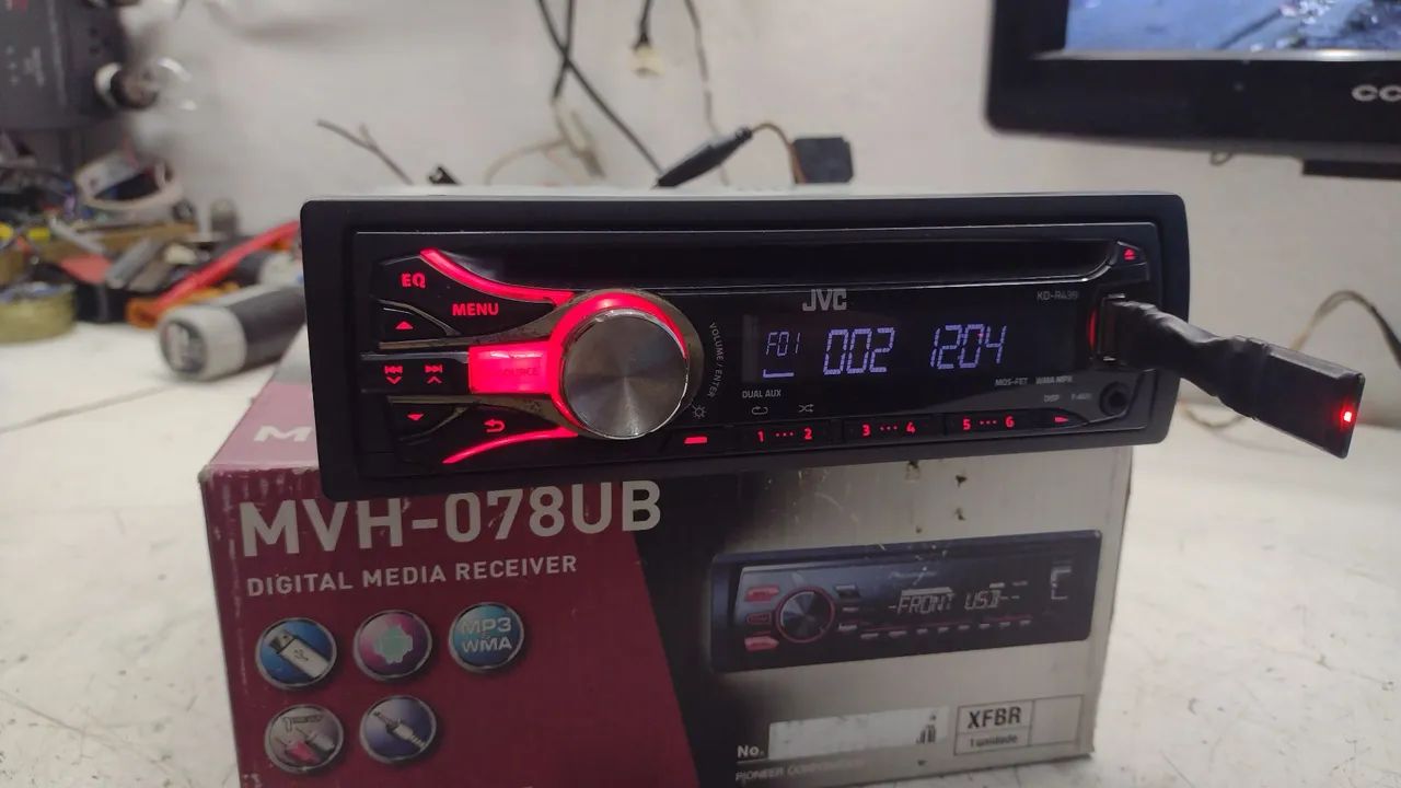 APARELHO DE CD E USB ACEITA CONTROLE REMOTO 
