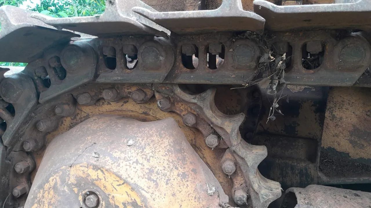 Trator esteira D50 Komatsu  - Foto 7