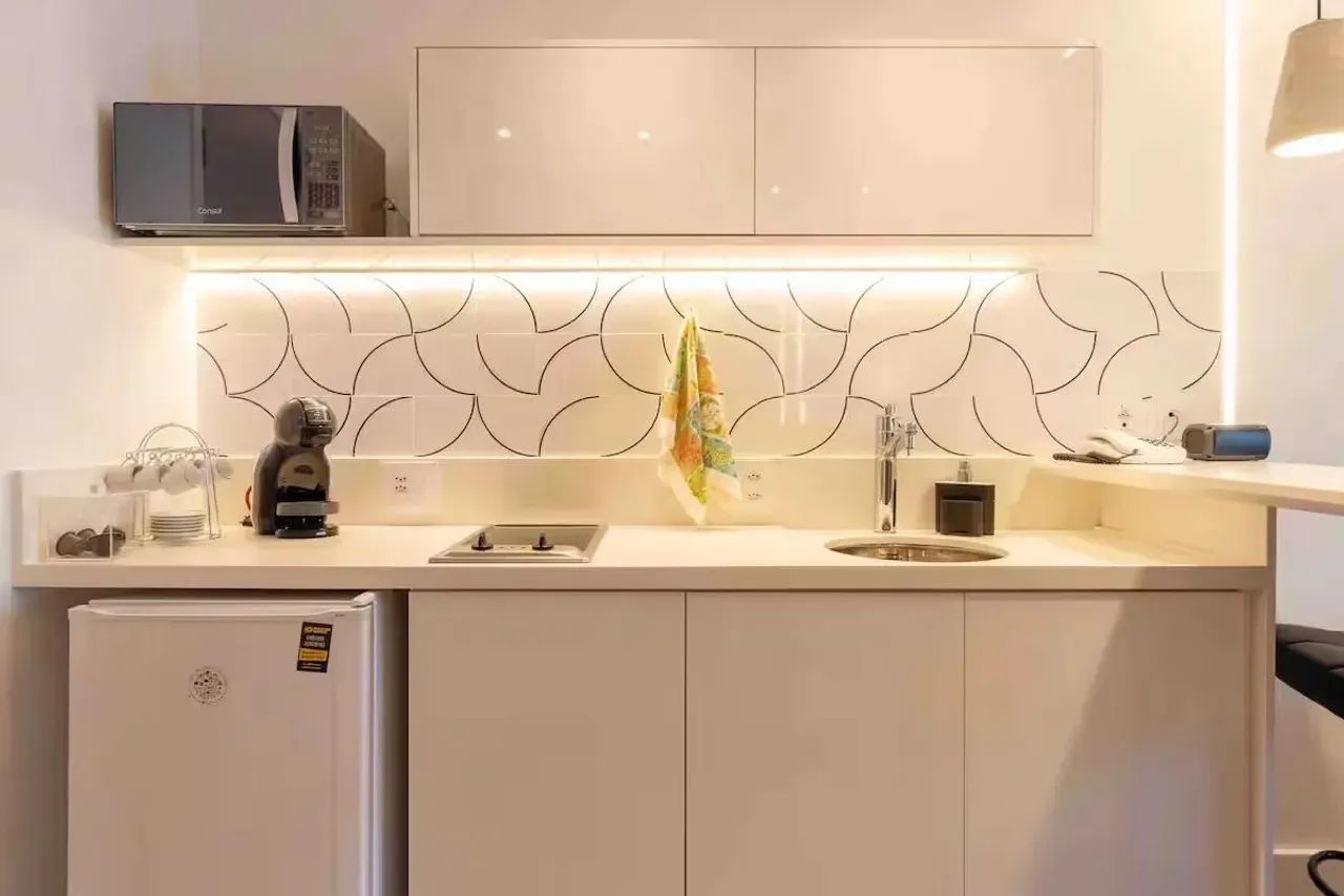 Apartamento (Padrão), com 2 quartos e 2 banheiros à Venda, 40 m² em Curitiba/PR