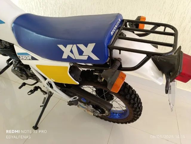 honda xlx 250r 1988 desfazendo da coleçao apenas venda apta a placa de coleçao - Foto 5