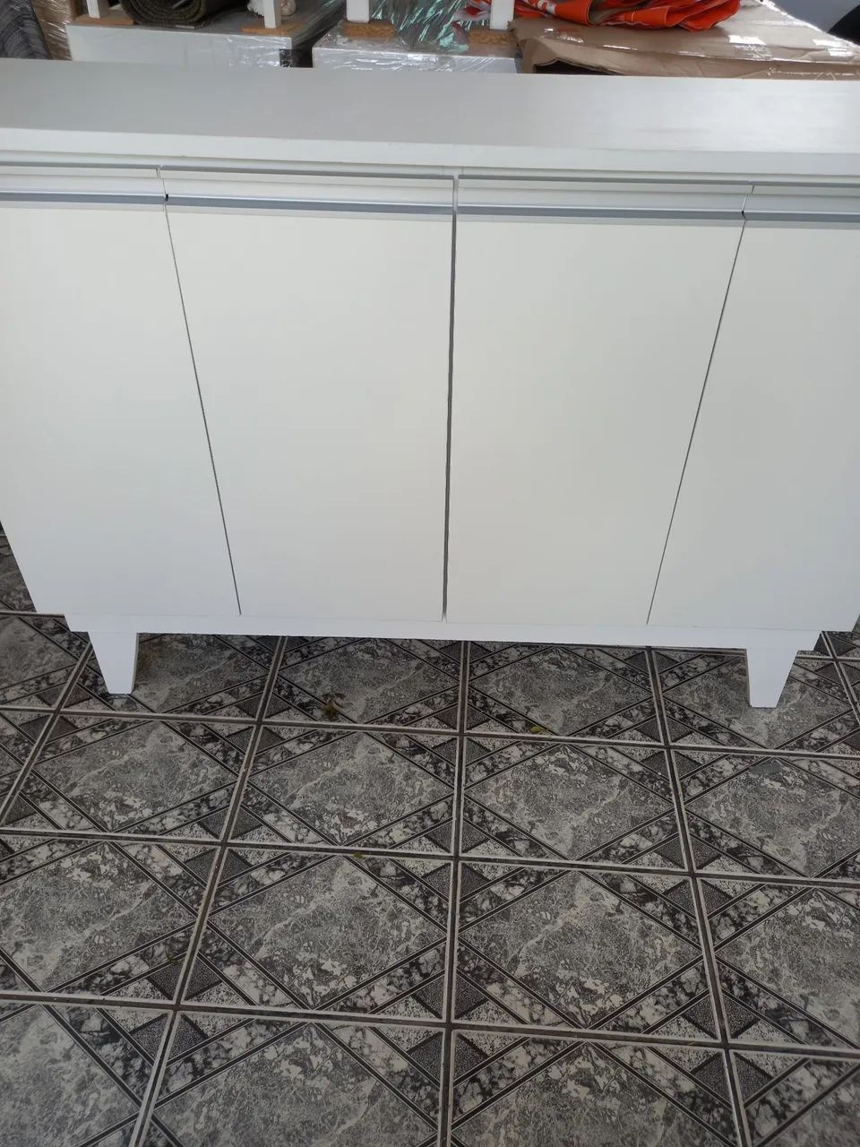 Armário branco com design moderno - Foto 3