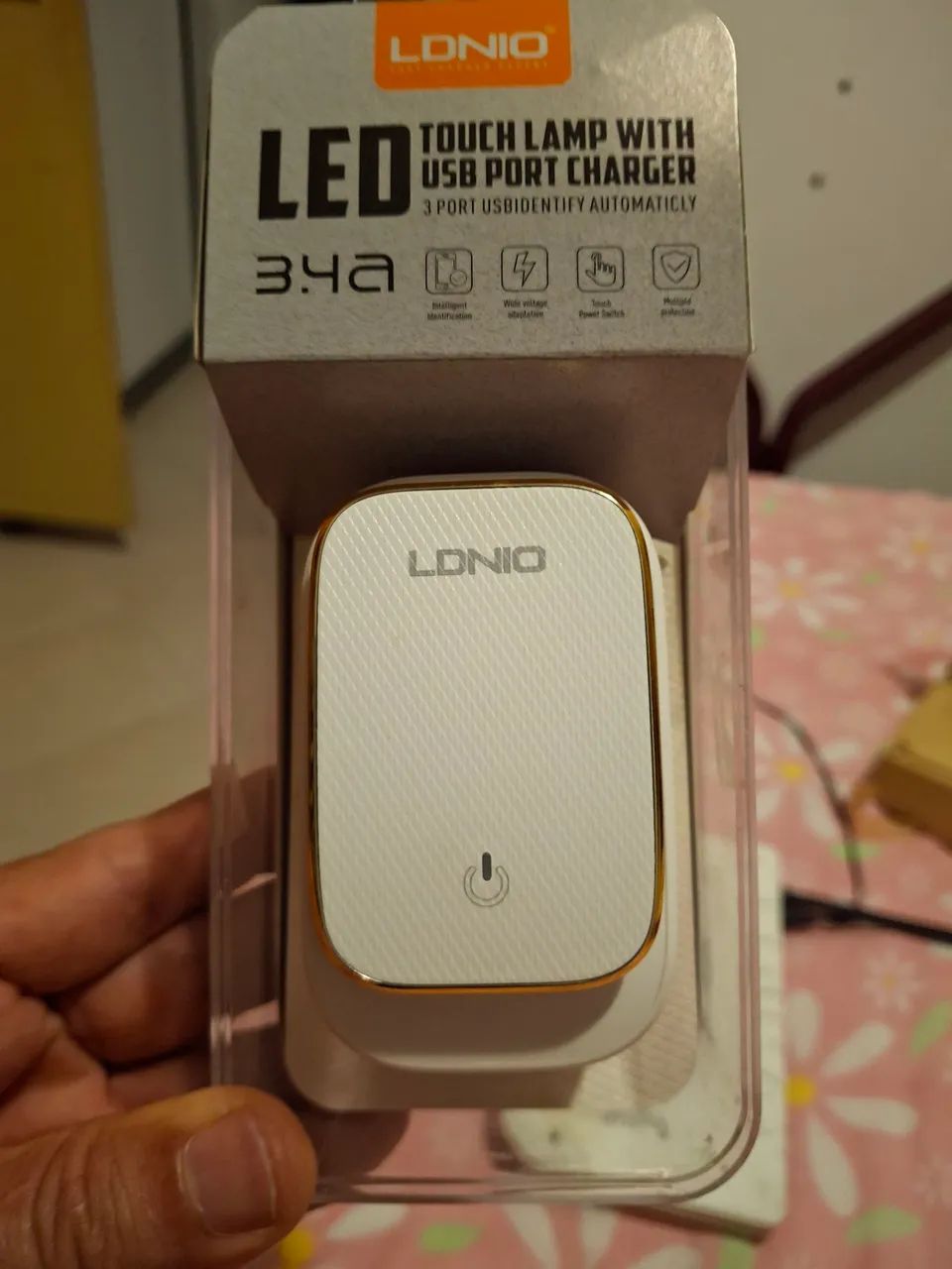 Carregador Portátil com Toque LED LDNIO - Foto 3