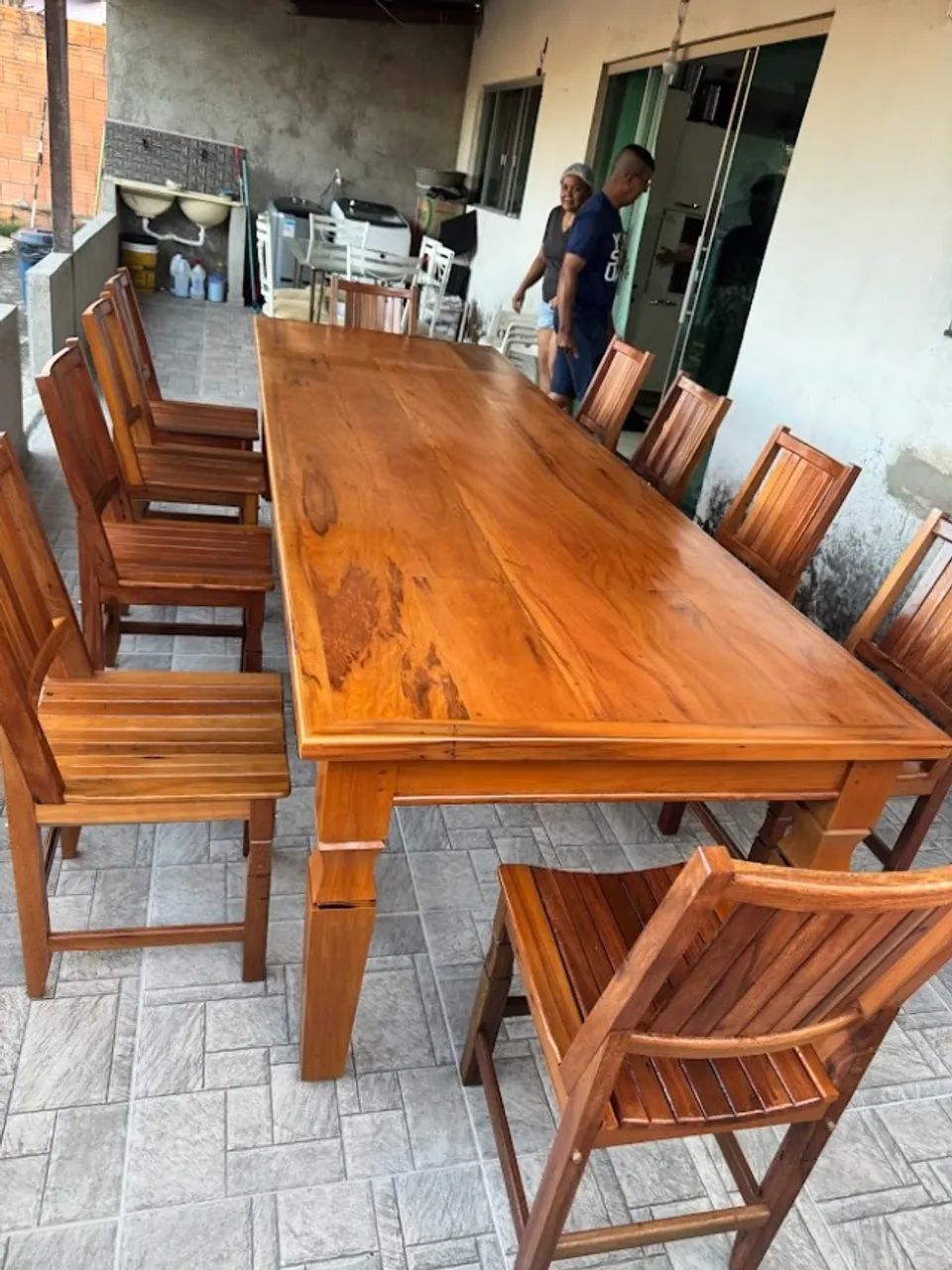 Mesa de 3mts com 10 cadeiras madeira maciça  - Foto 3