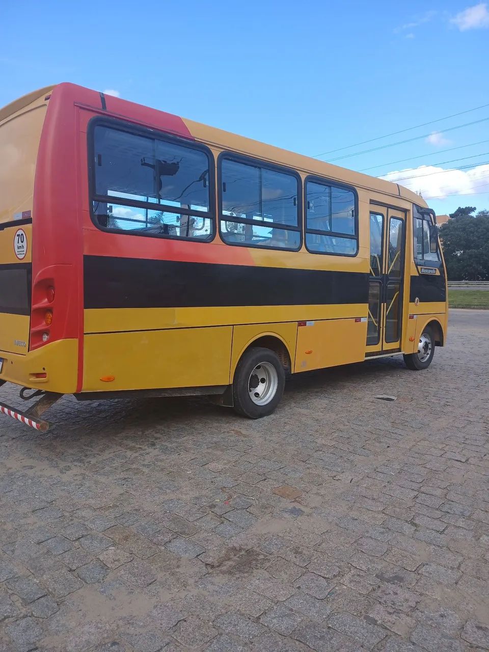 Micro Ônibus Iveco 70C17 ano 2016. Ótimo estado - Foto 6