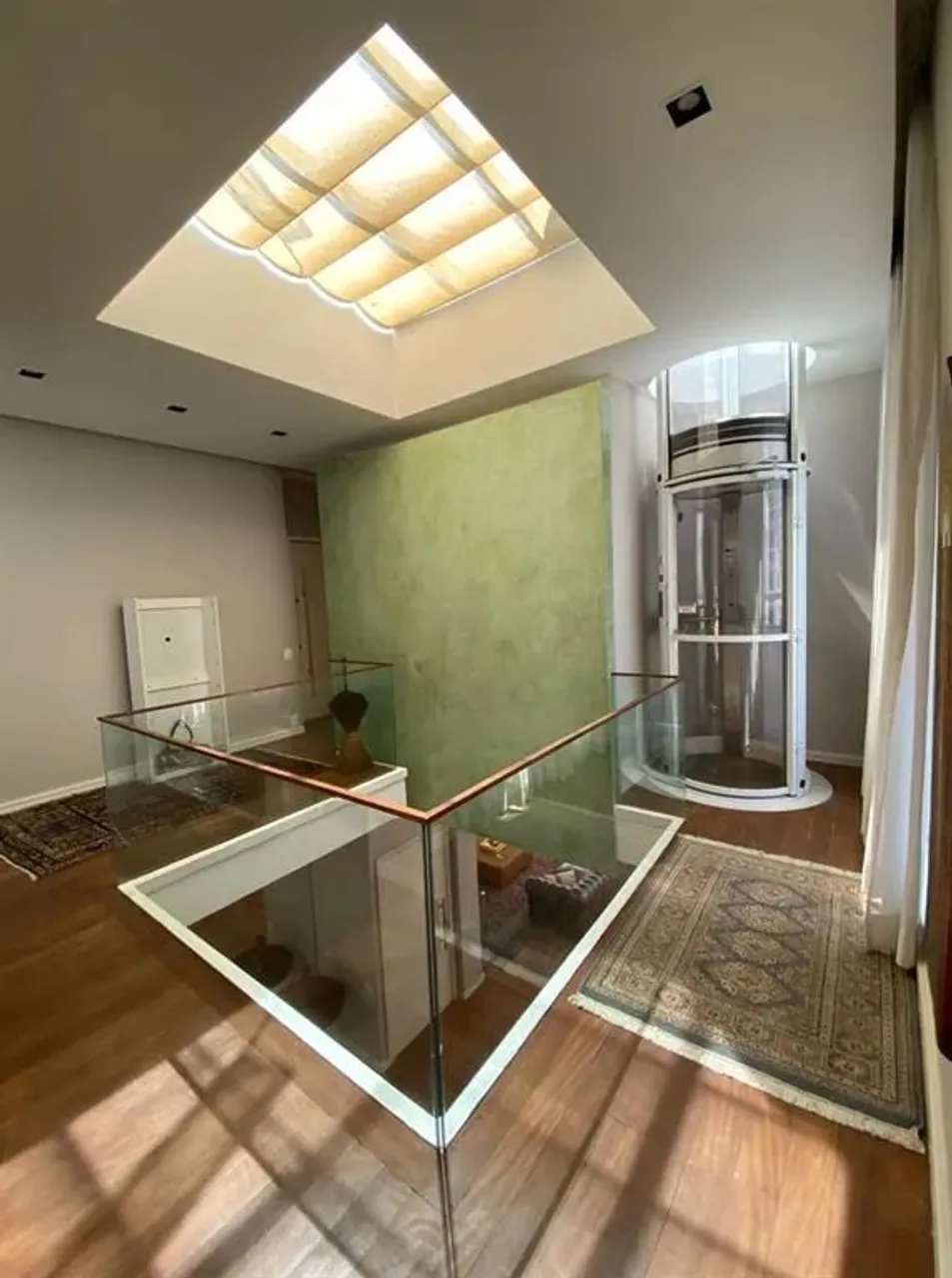 Apartamento 5 quartos, sendo 1 suíte