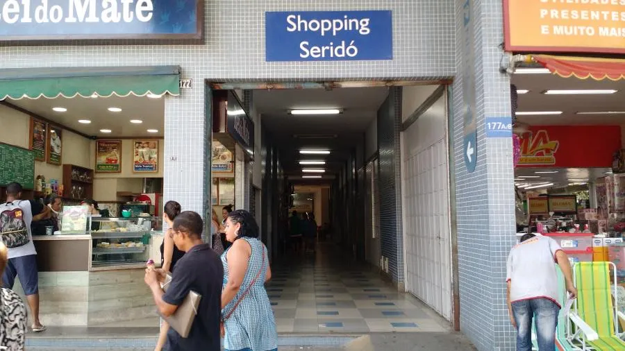 Salas Comerciais de 27 a 32 metros quadrados no bairro Campo Grande - A partir de 600,00.