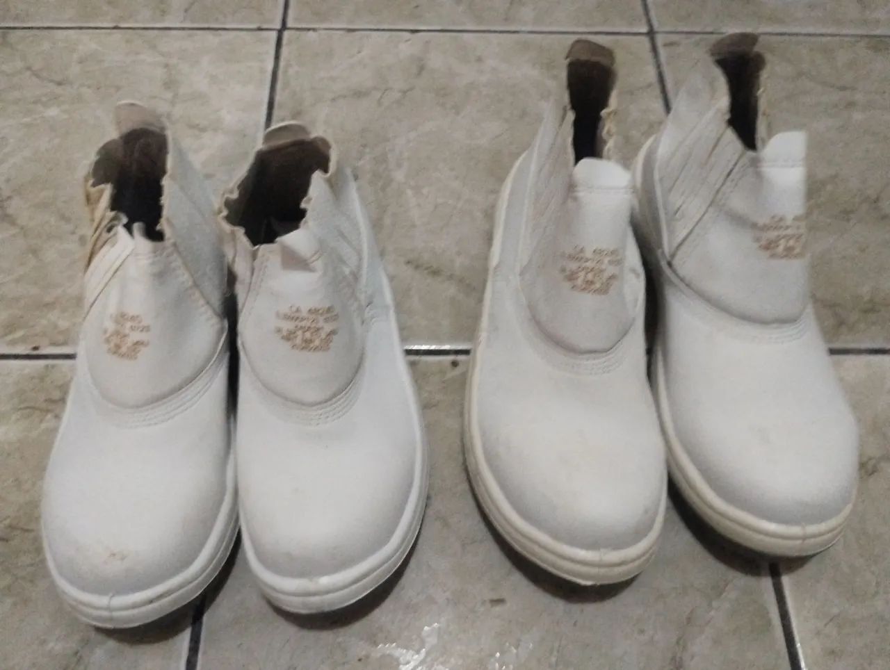 Botas de Segurança Brancas - Tamanhos 38/42