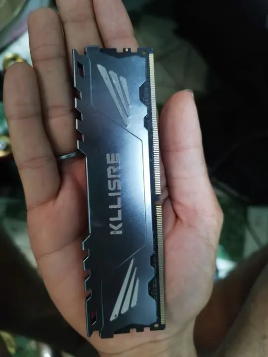 Memória RAM Kllisre 8GB DDR4 pc funcionando perfeitamente 