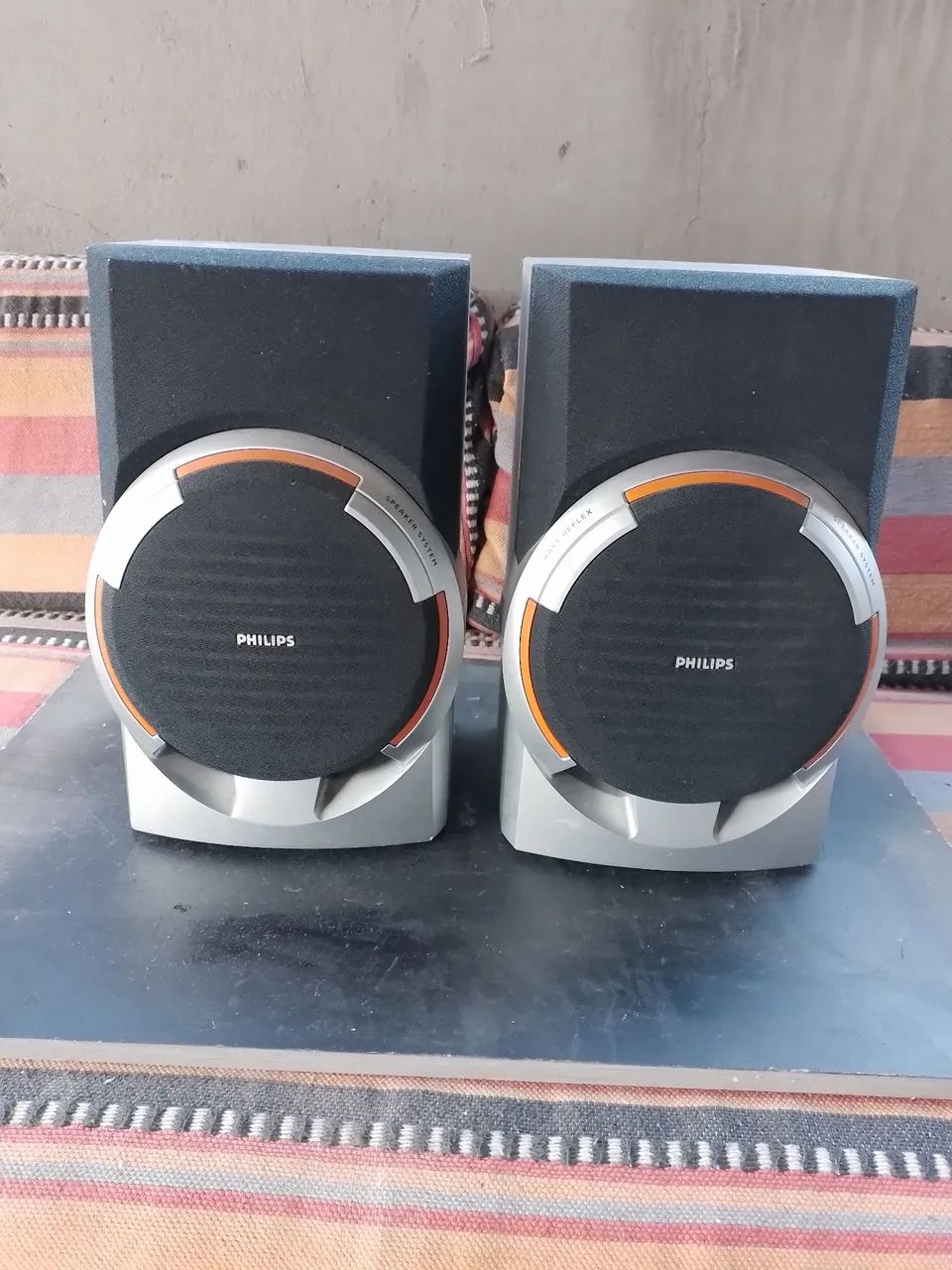 Par de Caixas Philips Fwc 155B19 3 Ohms 