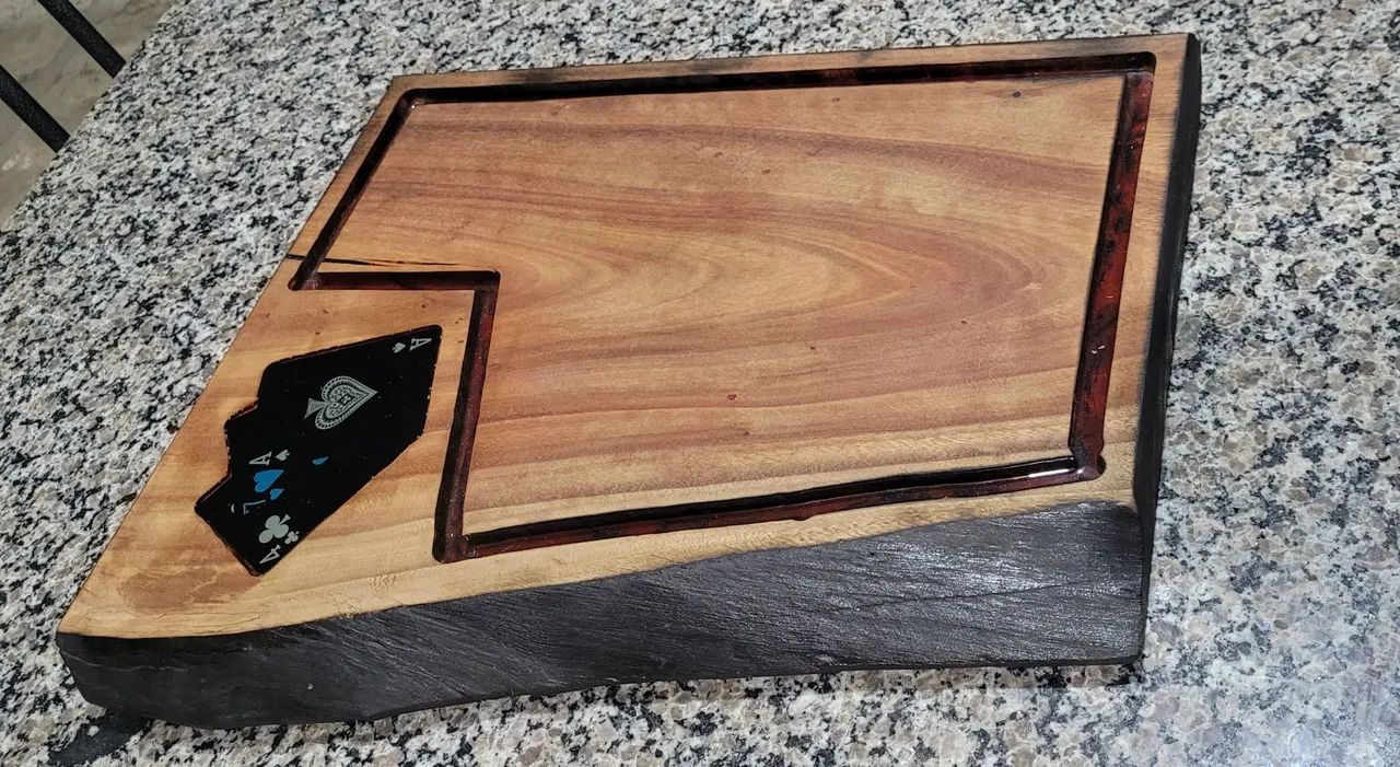 Tábua artesanal resinada para churrasco  - Foto 2