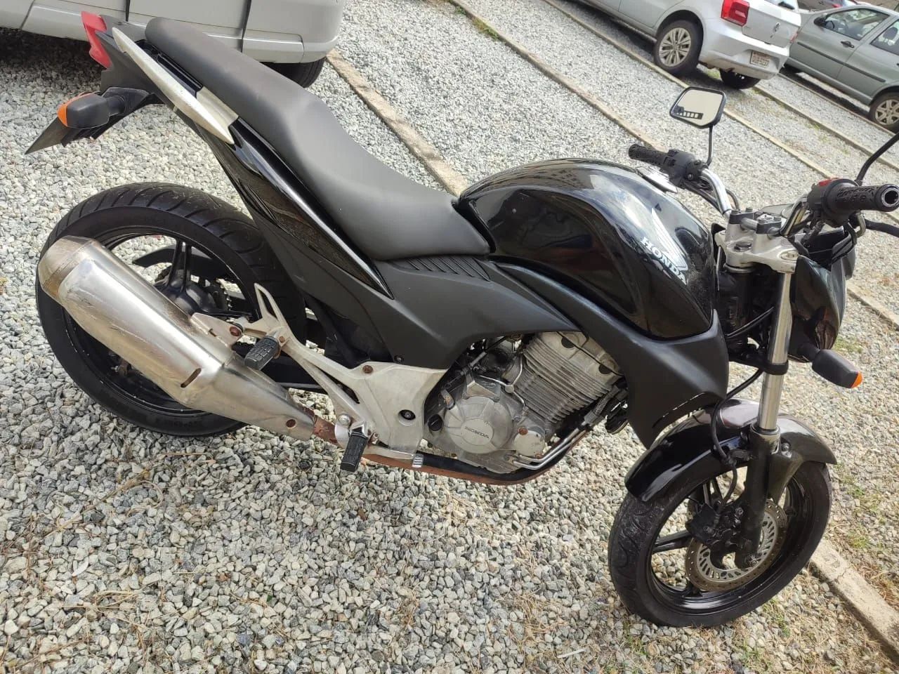 CB300 2011 - Foto 3