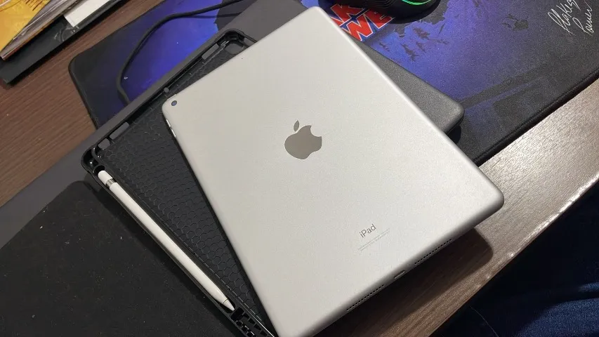 iPad geração 9 Apple com caneta original .