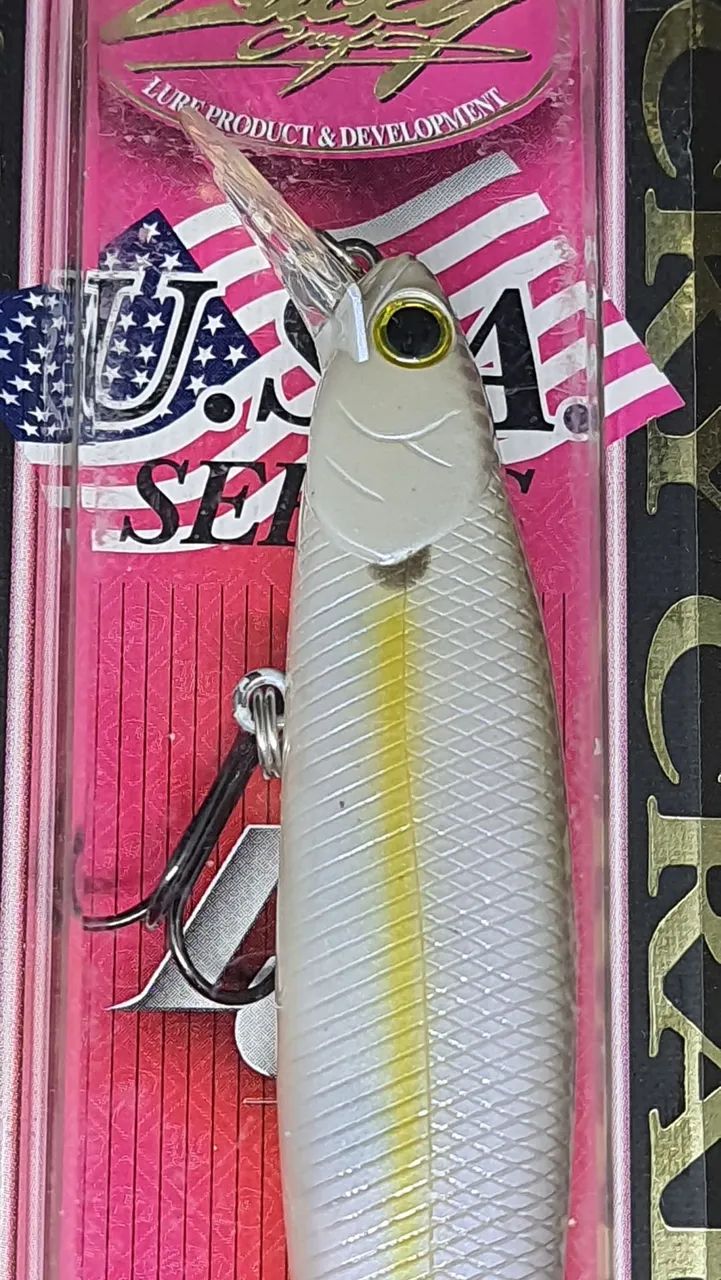 Isca Artificial Lucky Craft U.S.A. - Slender Pointer 112MR - Foto 2