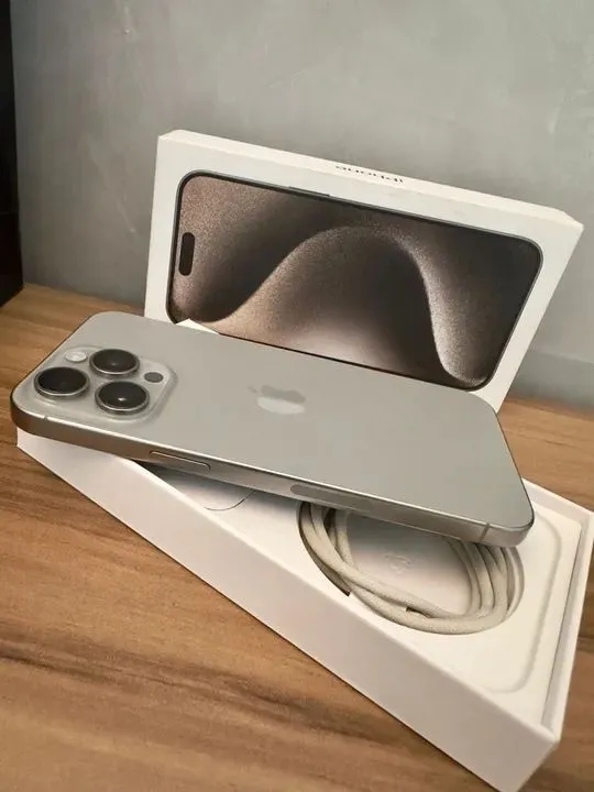 IPHONE 15 PRO MAX 256GB (SEMINOVO)