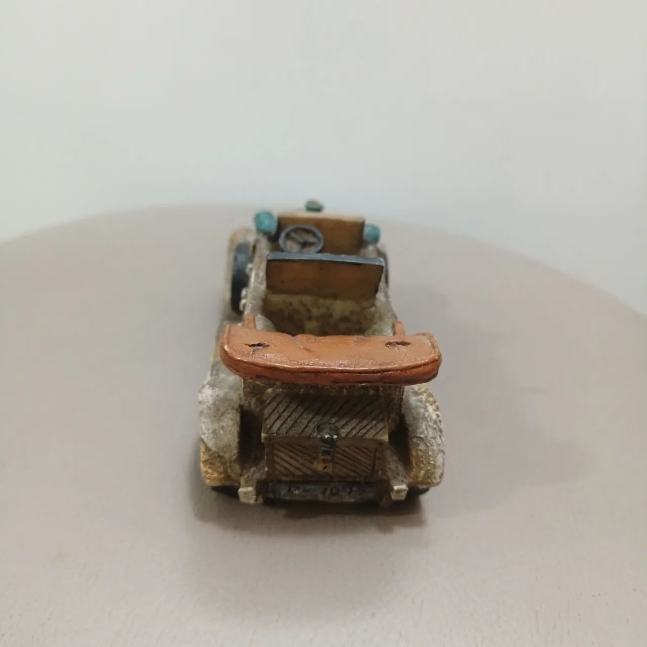 Miniatura de carrinho de resina  - Foto 4