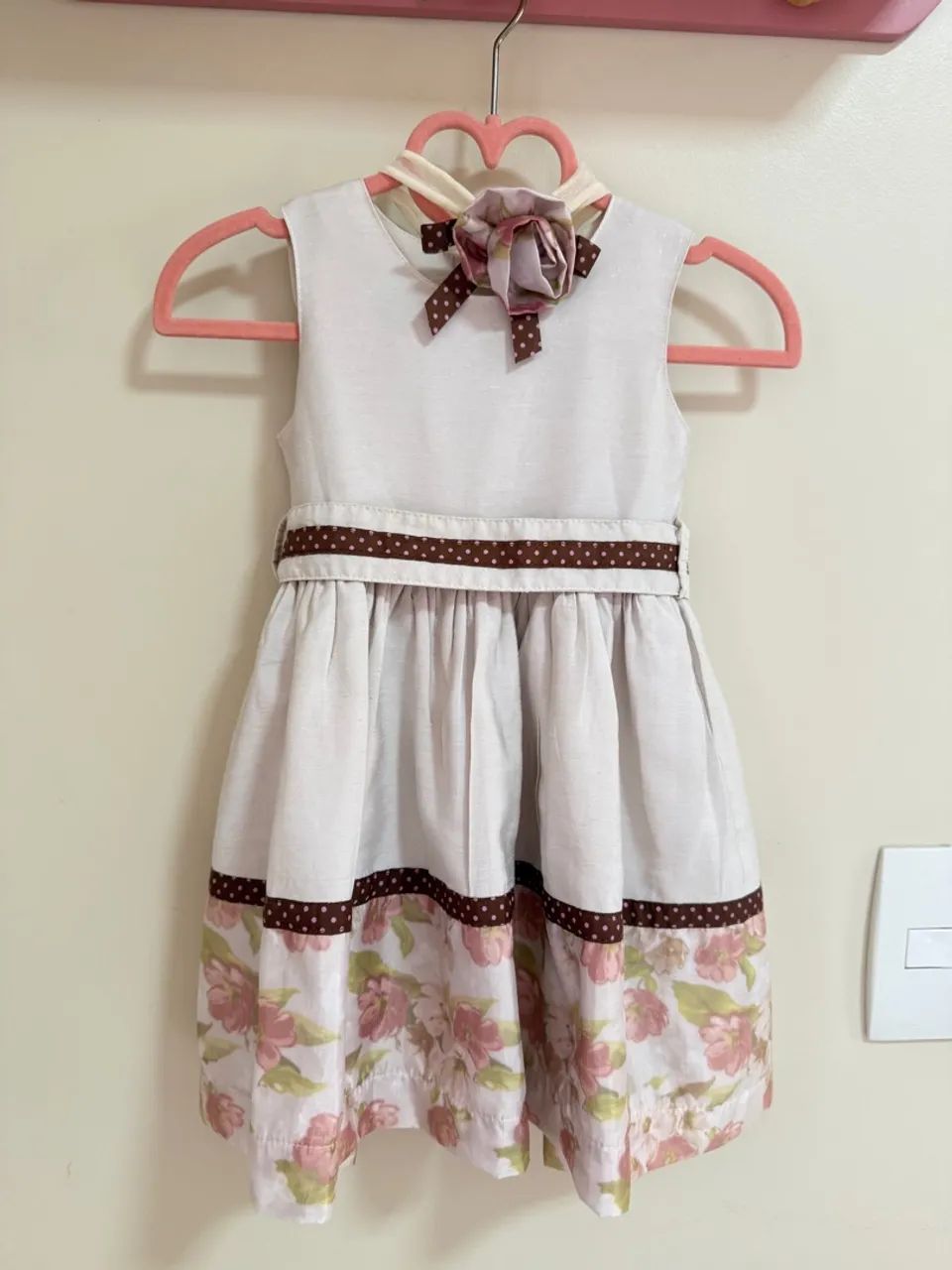 Vestido Infantil Floral com faixa TAM: ano Roupas para Bebês