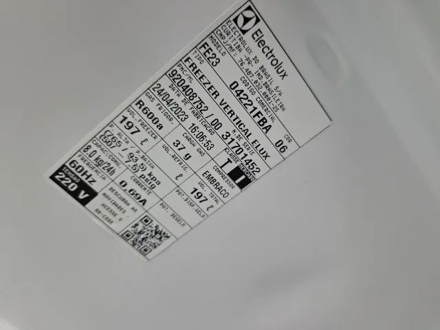Freezer Electrolux Vertical Uma Porta 197L (FE23) 220V - Foto 2