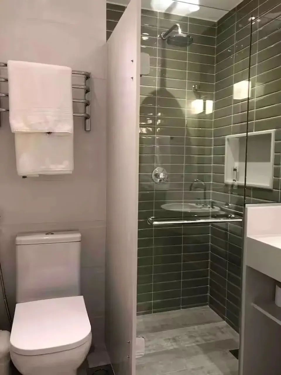 Apartamento (Padrão), com 2 quartos e 2 banheiros à Venda, 40 m² em Curitiba/PR - Foto 5