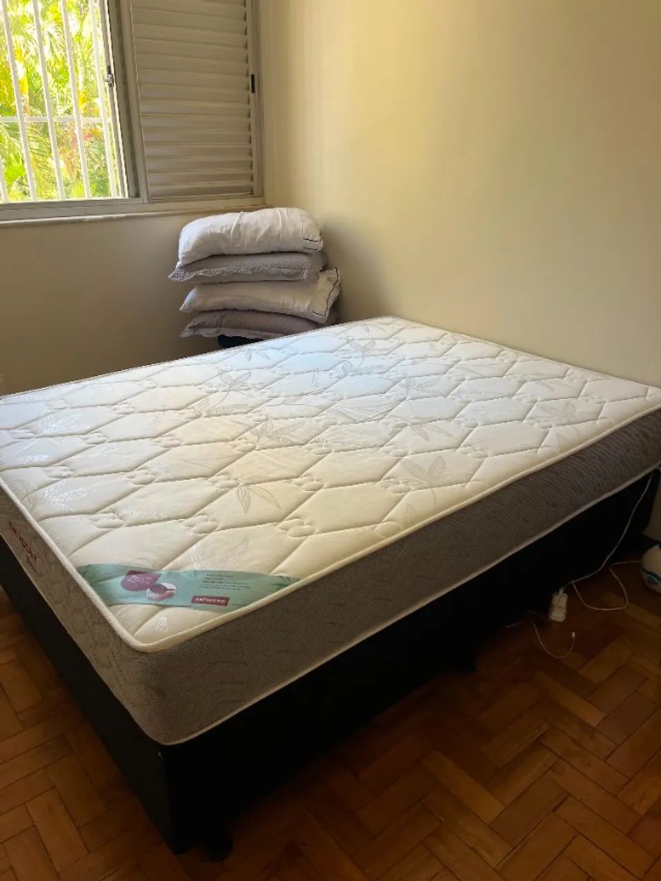 Cama Box Casal + Colchão Orthocrin + Travesseiros