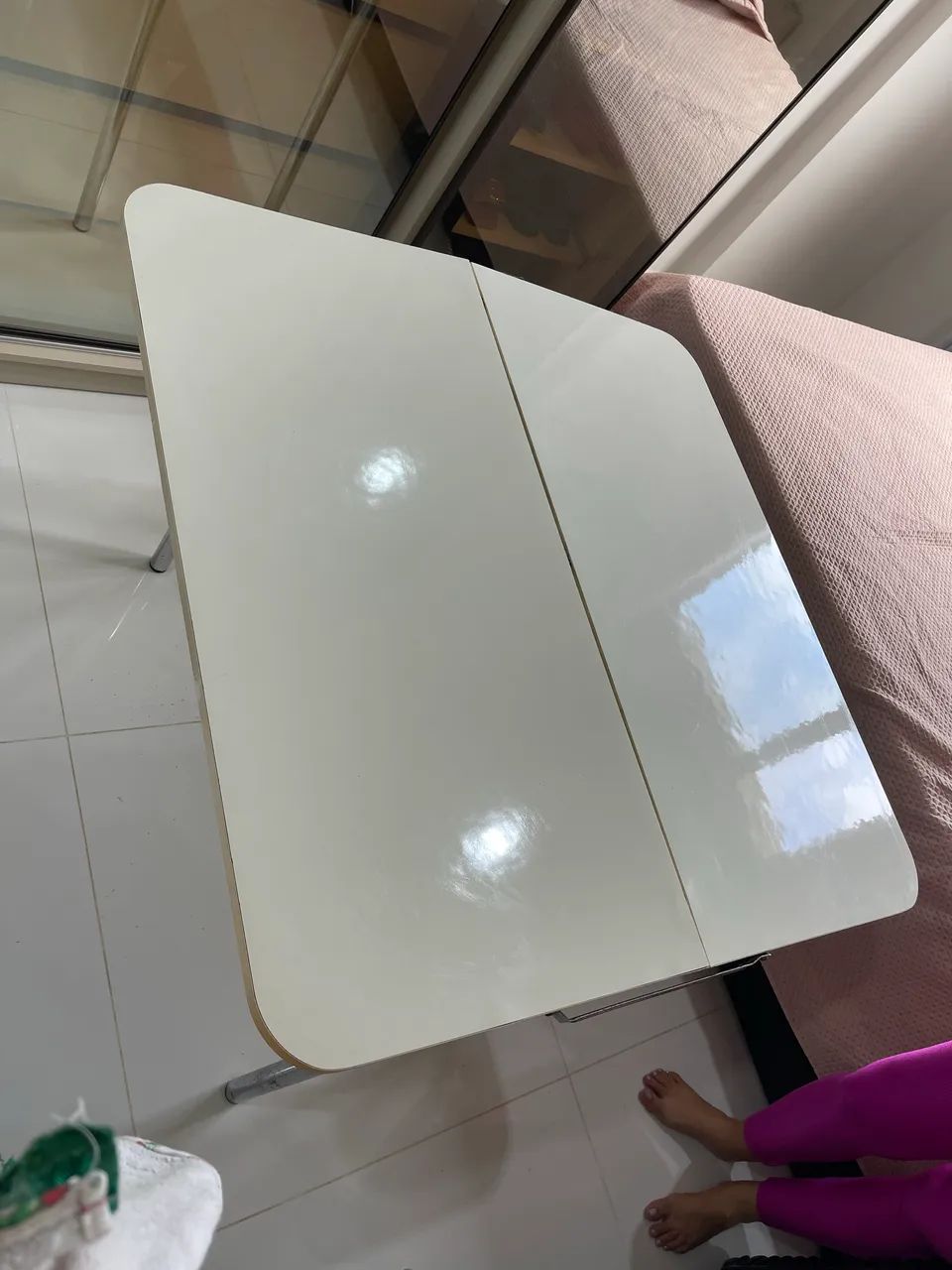Mesa dobrável de 4 lugares  - Foto 4