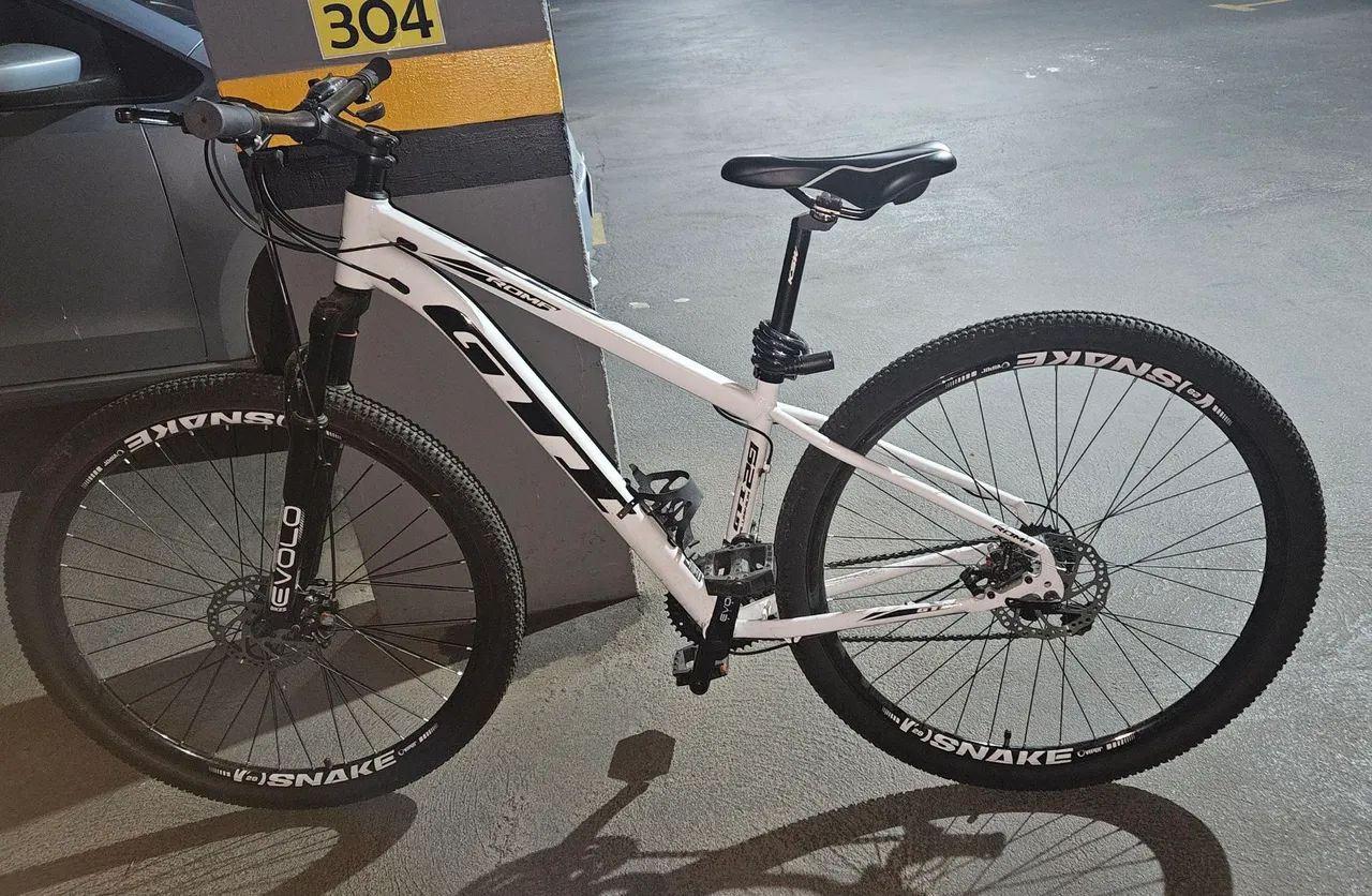 BICICLETA 29 GTI BRANCA 
