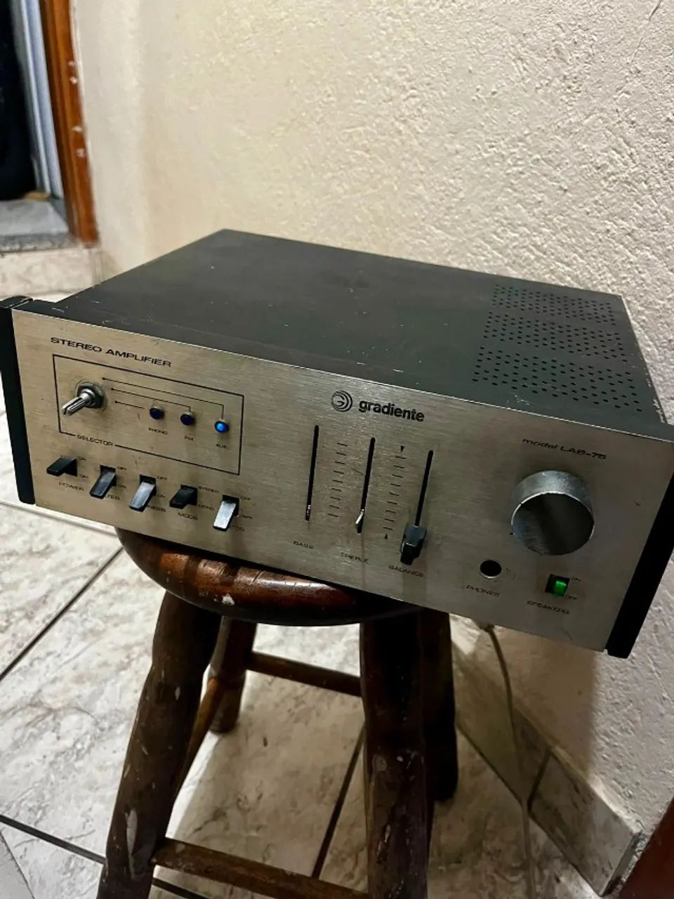 Amplificador Gradiente Lab 75 Vintage
