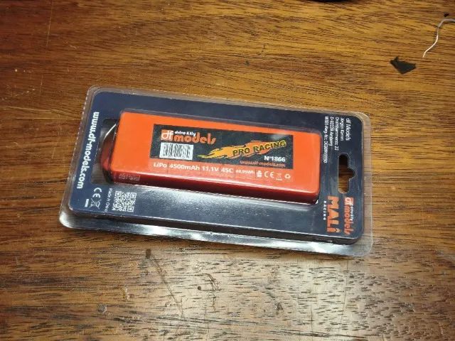 Bateria Lipo DF-Models 3s 11,1V 4500 mAh 45C nova