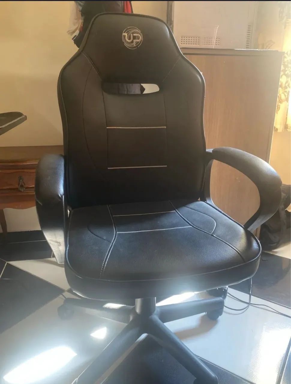 Cadeira Gamer Novinha