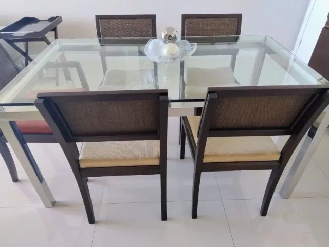 Mesa de Jantar com 5 cadeiras