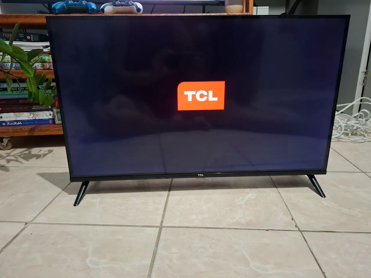 Smart TV TCL 32" - Foto 2