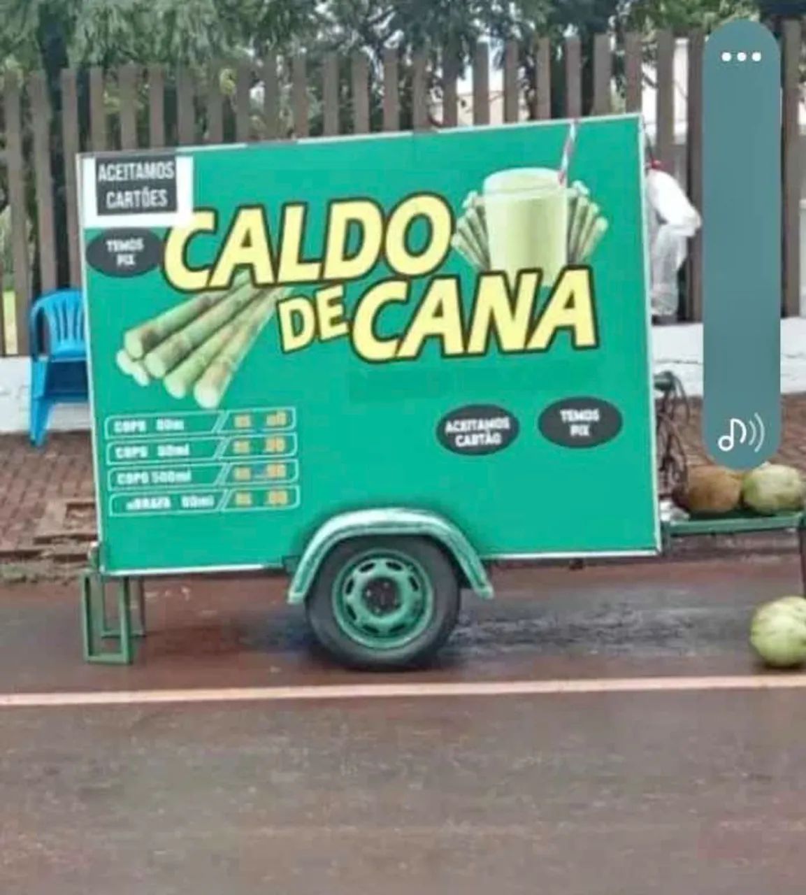 Caretinha com treiller de caldo de cana completo 