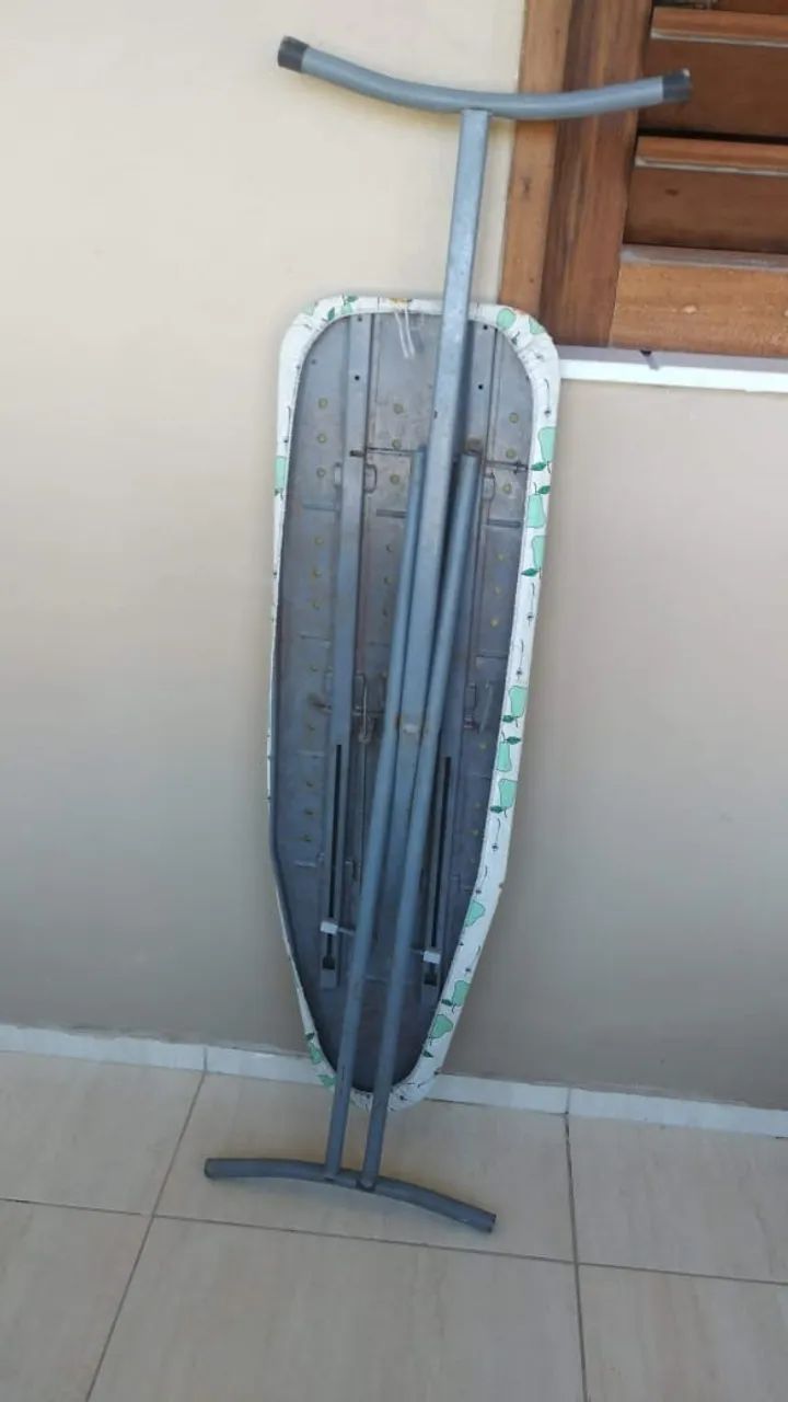 Tábua de passar roupas - Foto 2