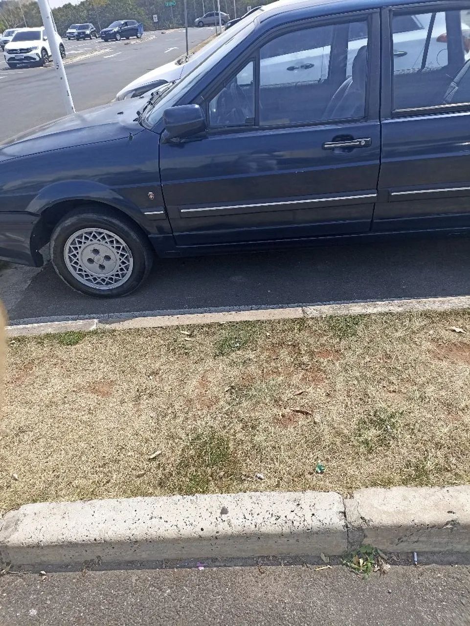 Ford Versailles GHIA 2.0I / 2.0 2P E 4P 1993