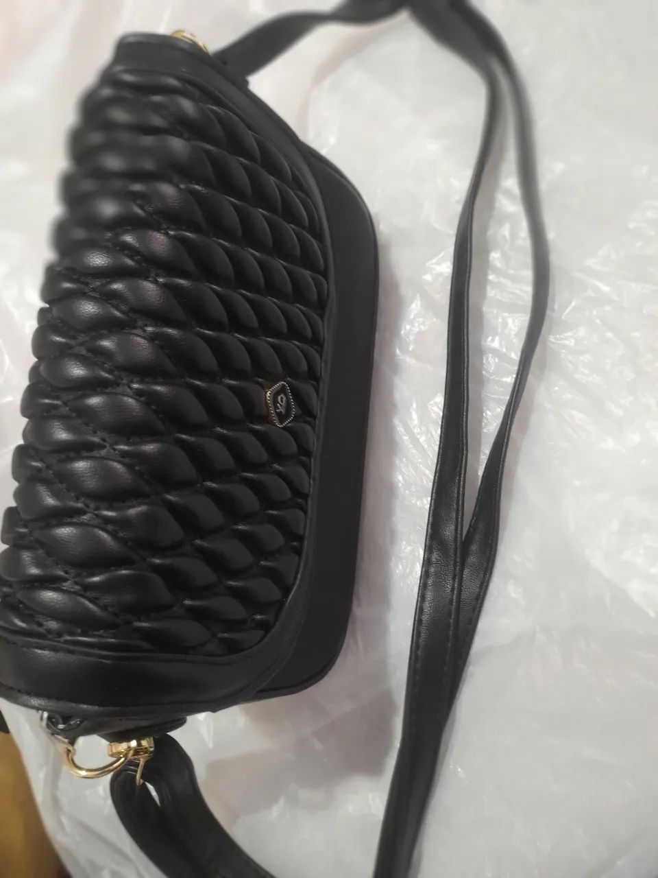 Vendo 2 bolsas pequenas novas  - Foto 3