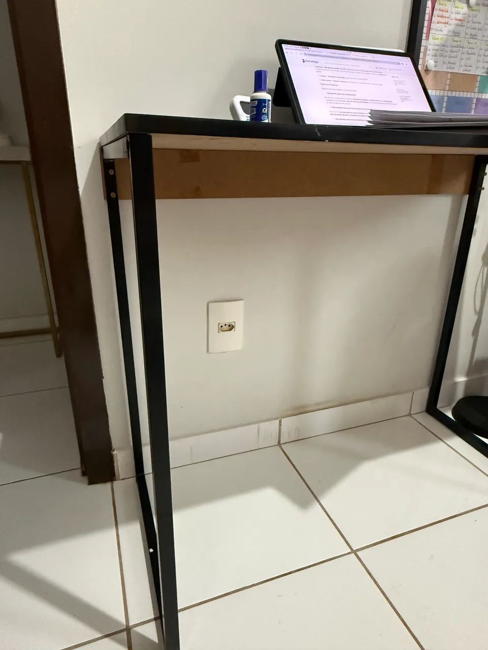 Mesa industrial para estudos 