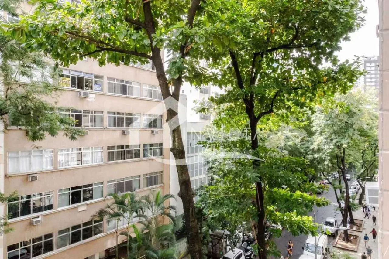 MARAVILHOSO 3 QUARTOS PRÓXIMO AO METRÔ