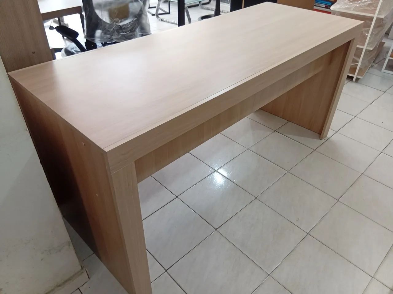 Mesa 1.60m para escritório  - Foto 3