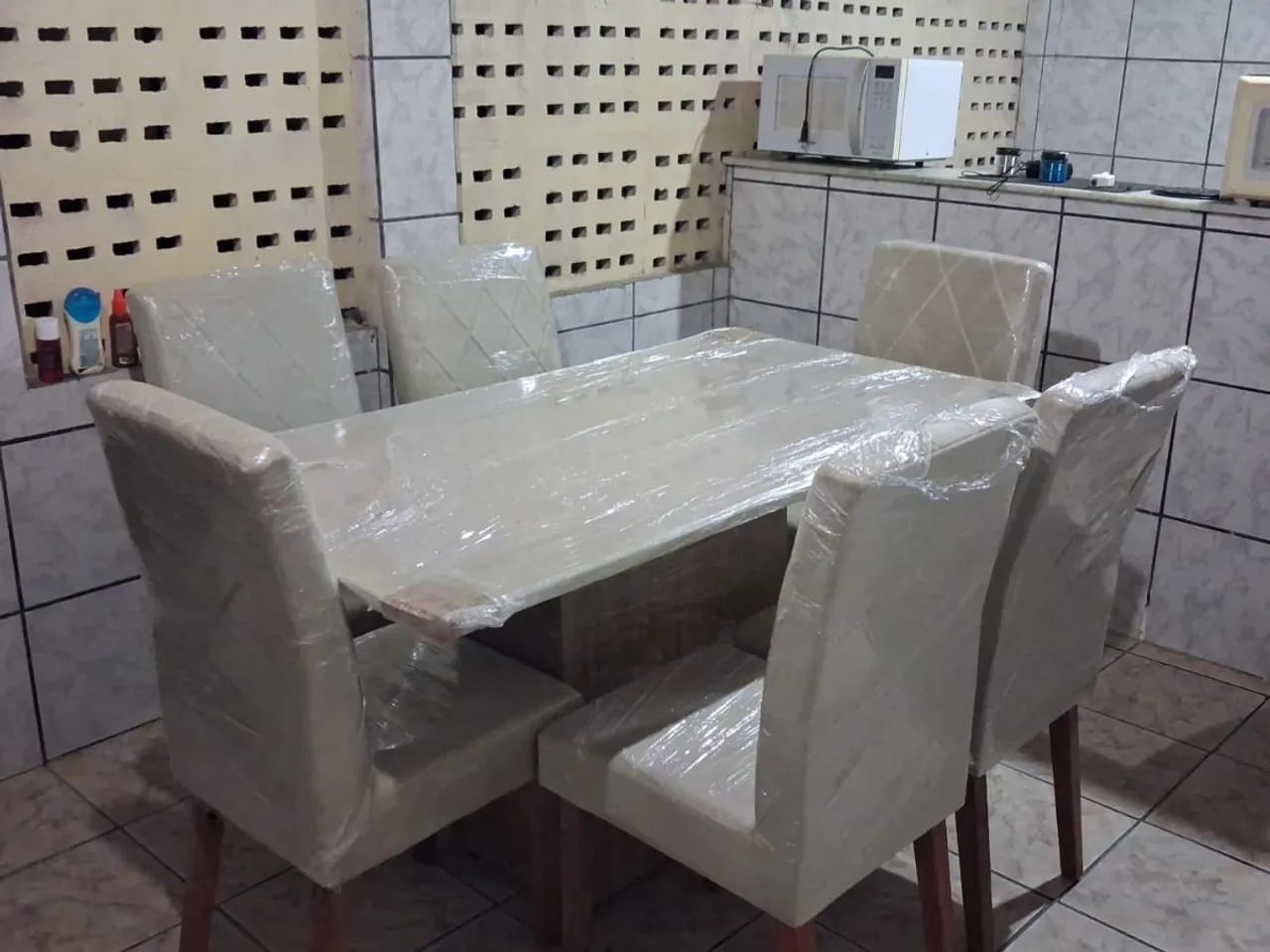 MESAS E CADEIRAS TOPS  - Foto 2