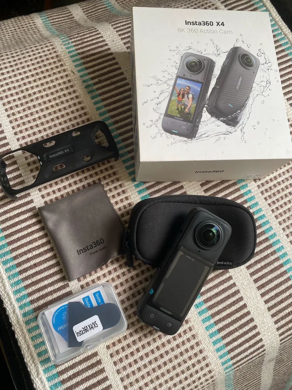 Câmera 360 / insta 360 X4