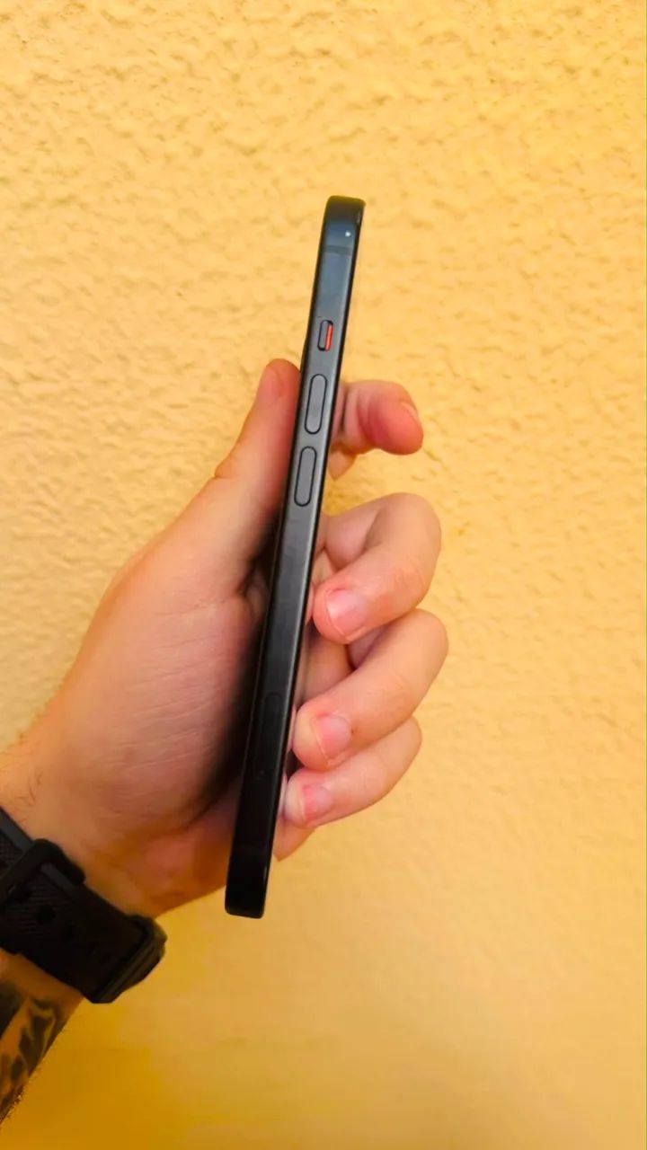 Vendo IPhone 15 impecável 89%? - Foto 4