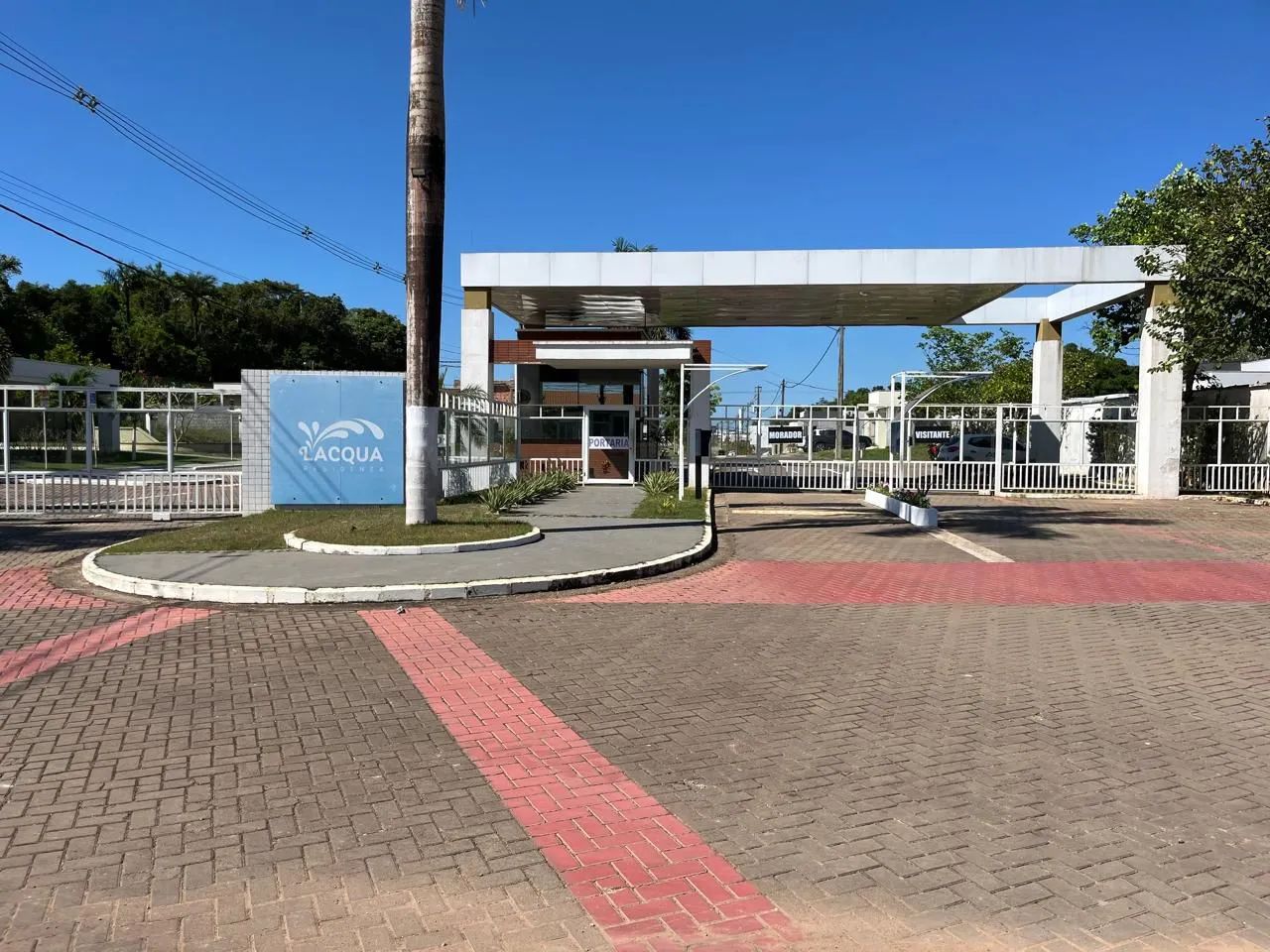 VENDO LOTE NO CONDOMÍNIO L'ACQUA RESIDENZA. ÓTIMA OPORTUNIDADE PARA INVESTIMENTO. 