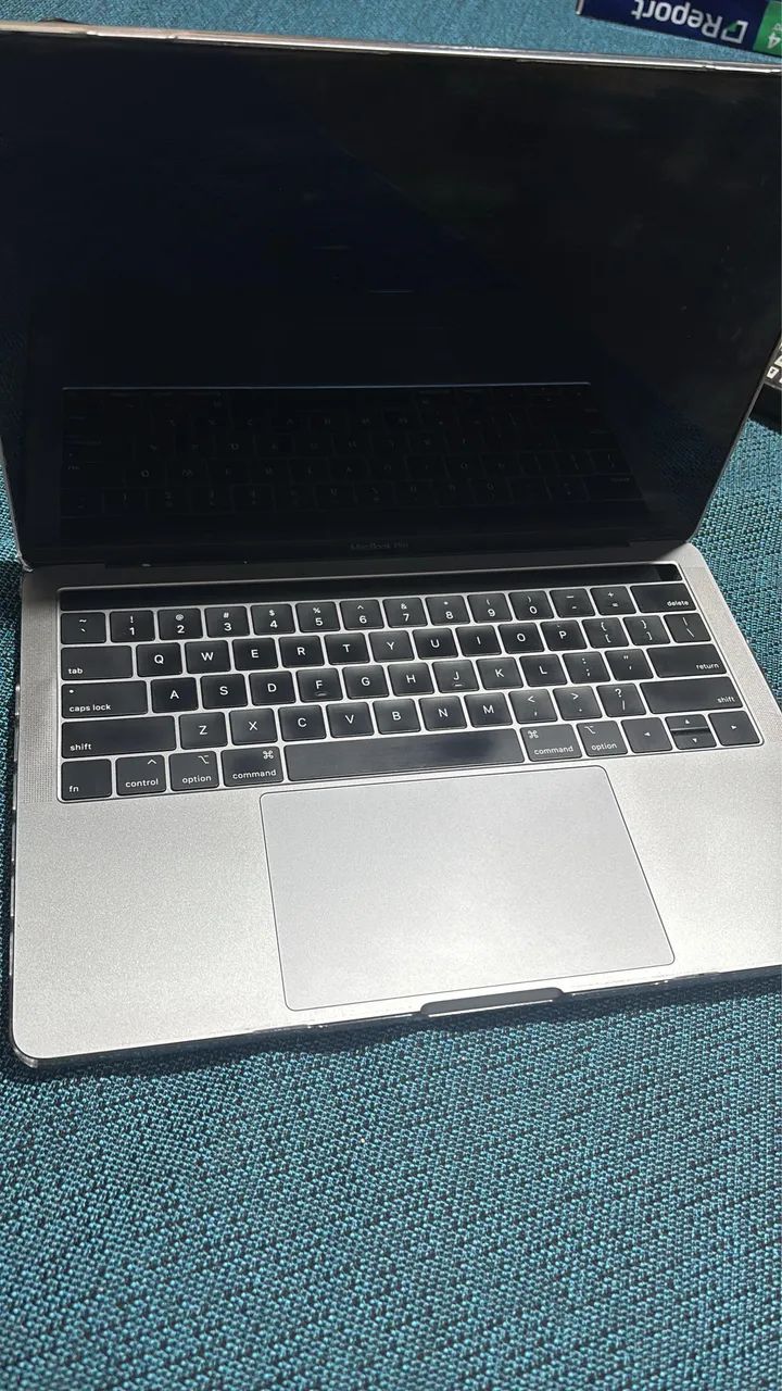 MacBook Touch Bar 2019 - Foto 3