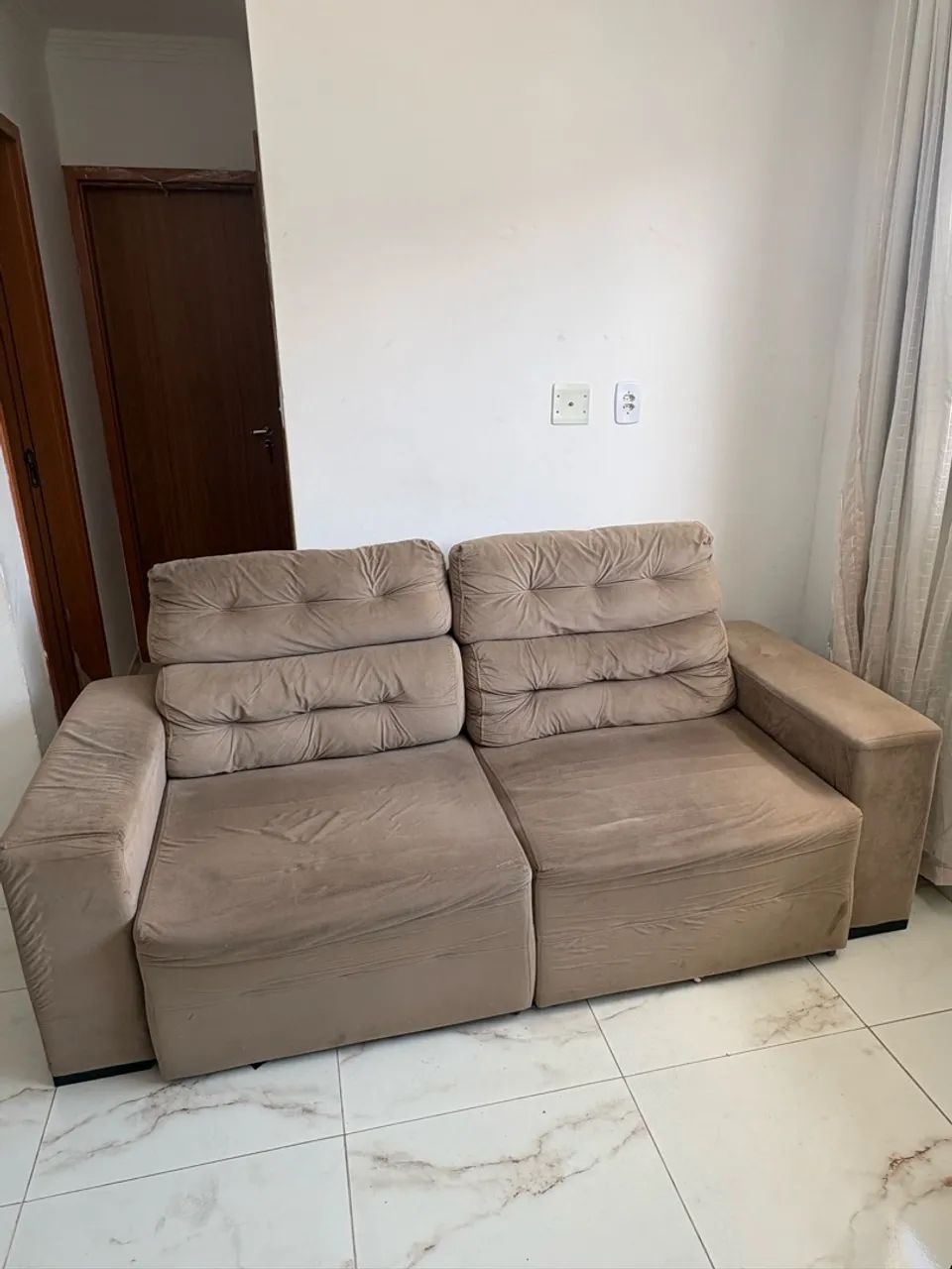 Sofá retrátil 