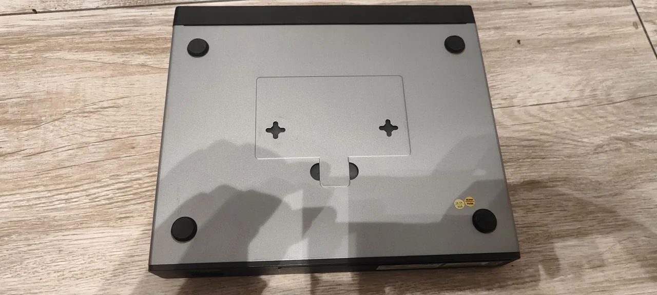 Switch Cisco modelo SR224 V2 10/100 24 portas - Foto 3