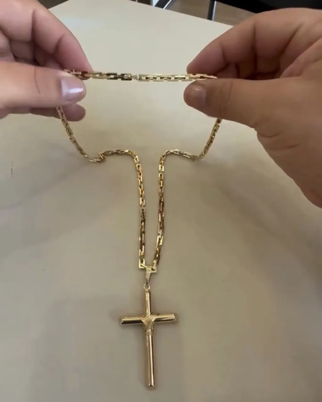 CORDÃO DE OURO 63g 