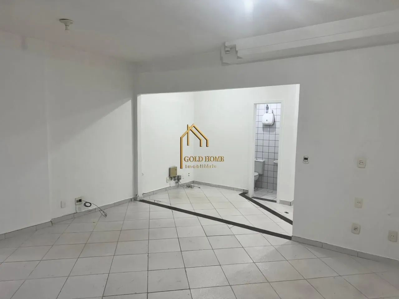 Sala Comercial para Aluguel  1º Andar - Foto 4