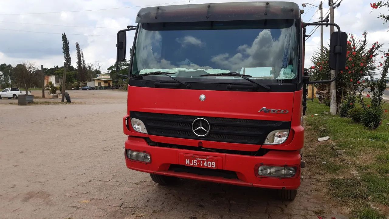 Caminhao MB atego 2425 - Foto 4