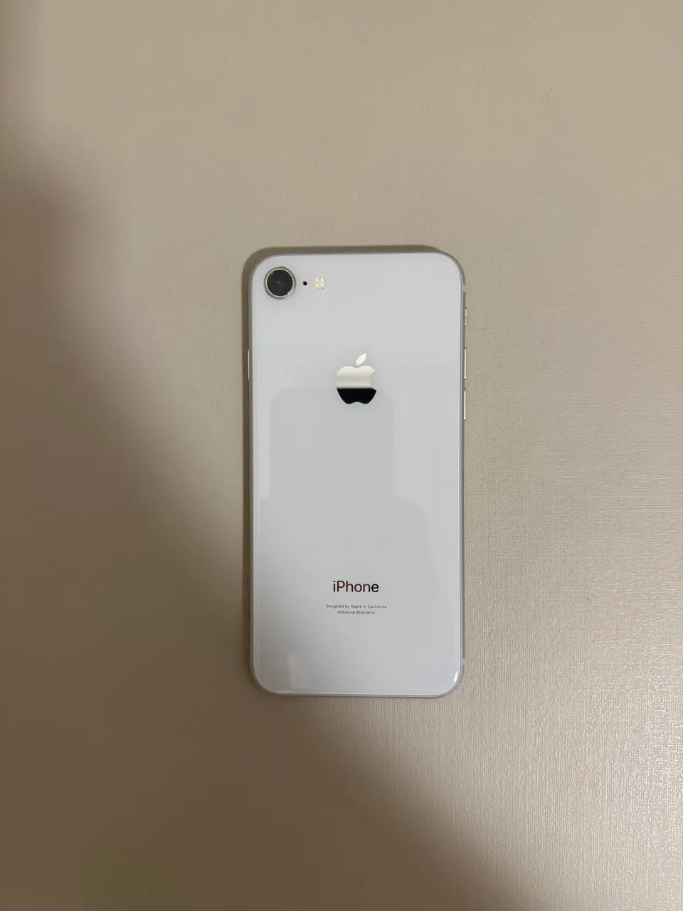 ‼️iPhone 8 64GB‼️ ホワイト iPhone 8 64gb - Celulares e Smartphones - Centro, Curitiba